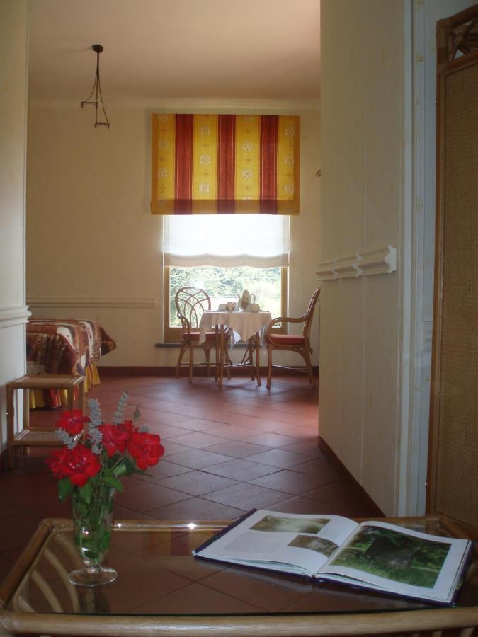 Hôtel Il Giardino Di Flora à Buti Extérieur photo